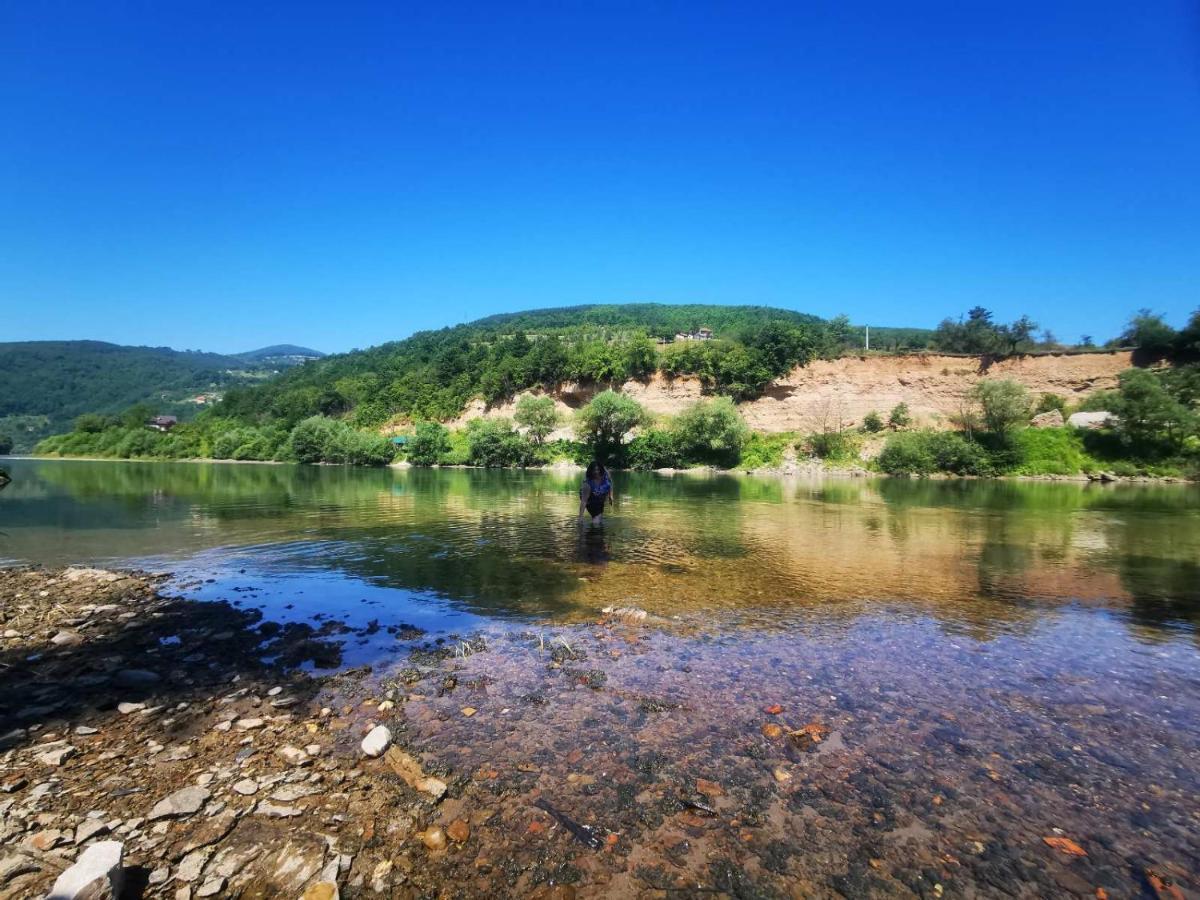 Vikendica Pored Drine Foca Handici Buitenkant foto