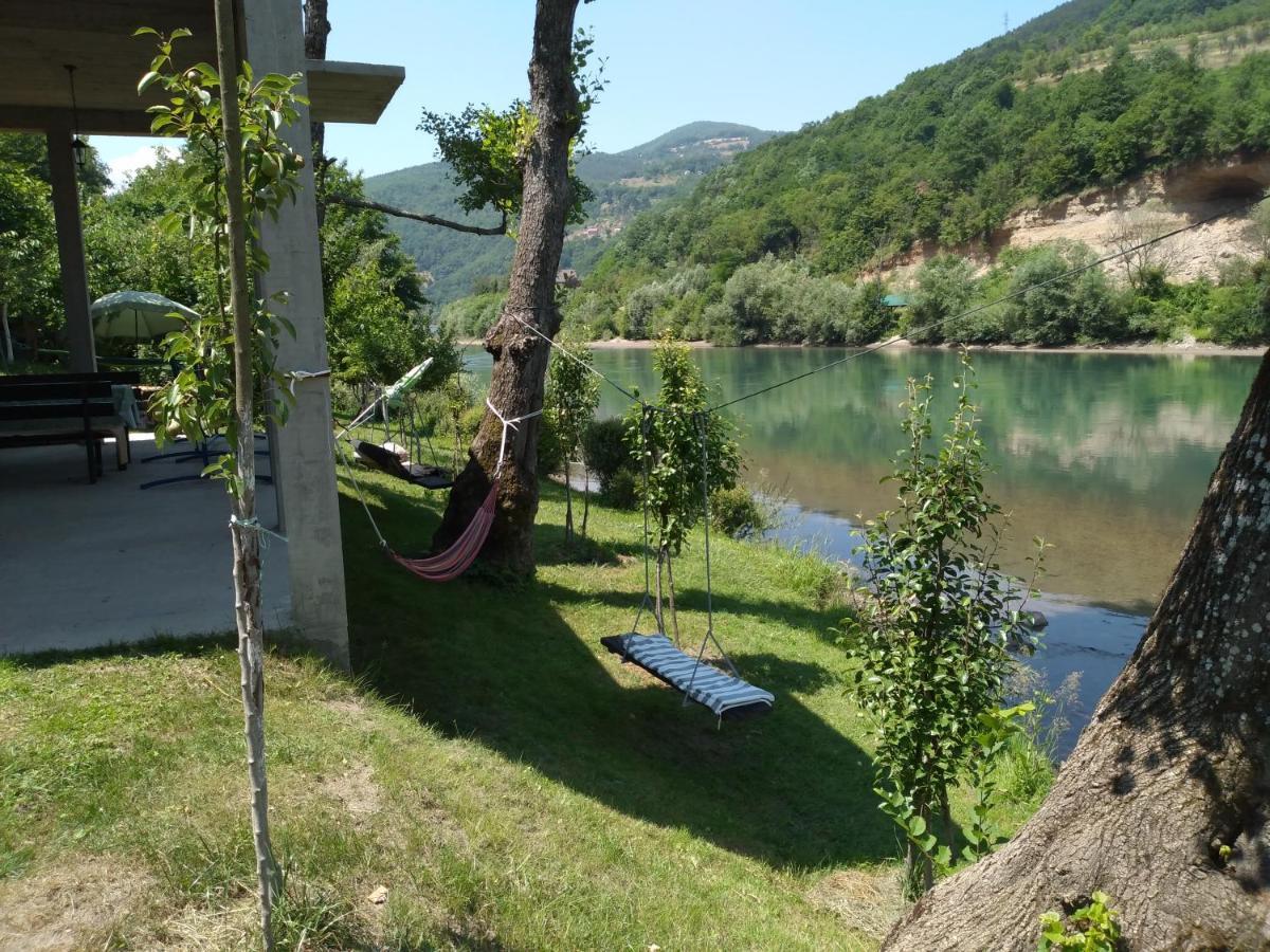 Vikendica Pored Drine Foca Handici Buitenkant foto