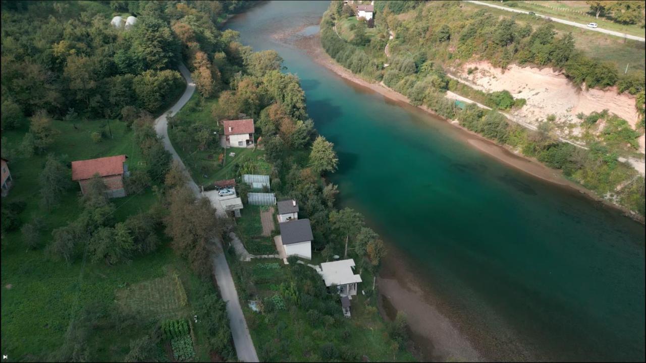 Vikendica Pored Drine Foca Handici Buitenkant foto