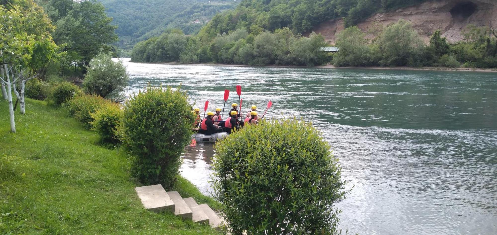 Vikendica Pored Drine Foca Handici Buitenkant foto